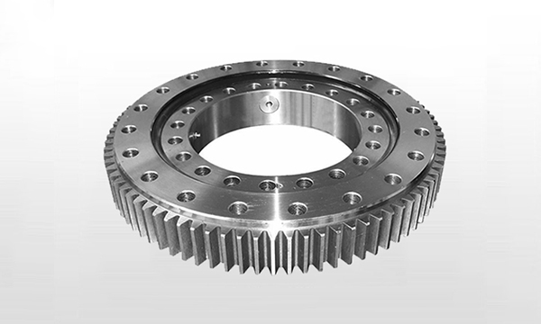 起重機回轉支承如何保養(yǎng)？